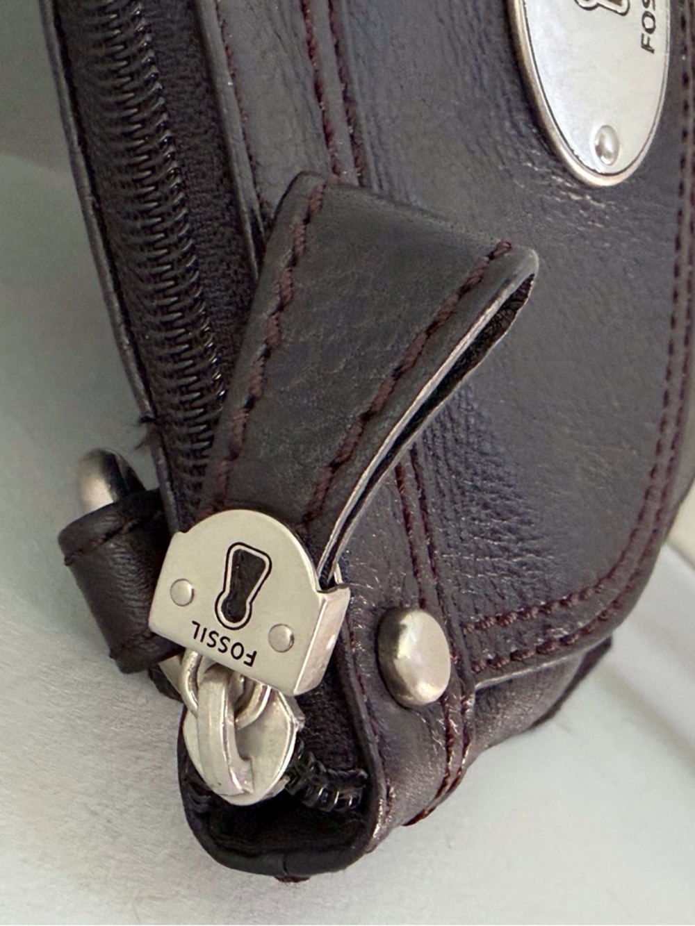 Fossil Vintage Small Crossbody Bag - Picture 3 of 14